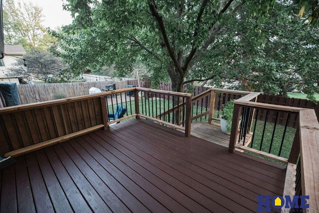 6921 Bernese Boulevard, Lincoln, NE 68516