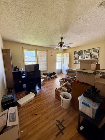 511 Short St, Daingerfield, TX 75765