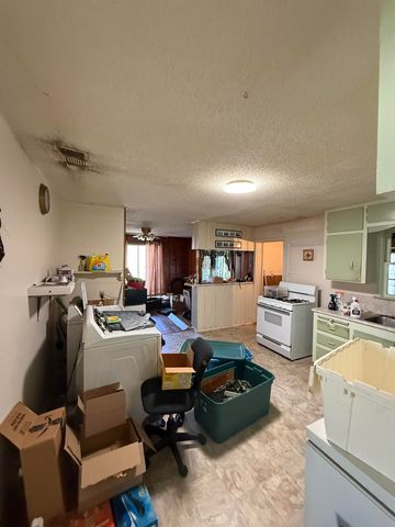 511 Short St, Daingerfield, TX 75765