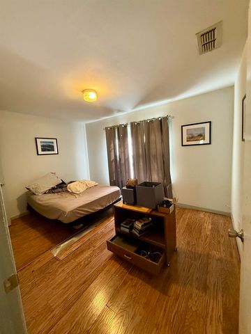 511 Short St, Daingerfield, TX 75765