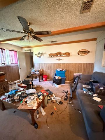 511 Short St, Daingerfield, TX 75765