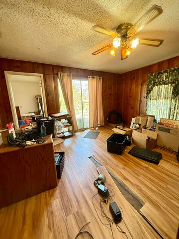 511 Short St, Daingerfield, TX 75765