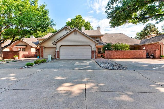 11819 Red Oak Way, Oklahoma City, OK 73162