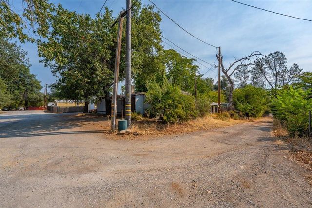 12125 Shaver Lane, Redding, CA 96003