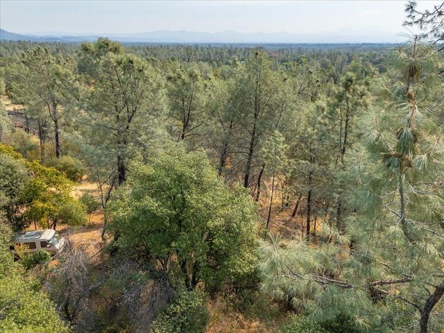 12125 Shaver Lane, Redding, CA 96003