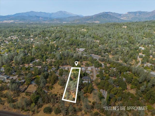 12125 Shaver Lane, Redding, CA 96003