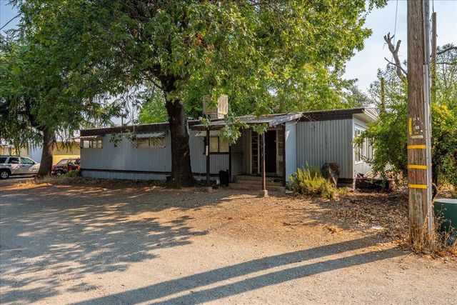 12125 Shaver Lane, Redding, CA 96003