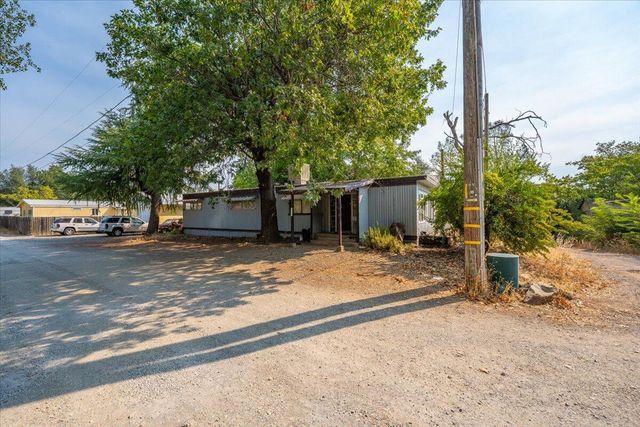 12125 Shaver Lane, Redding, CA 96003