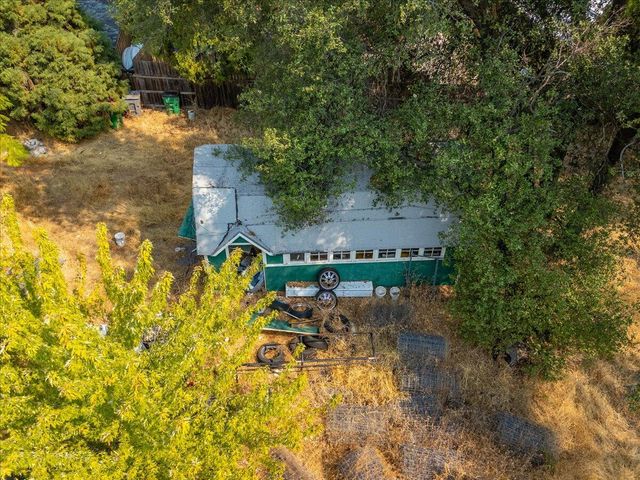 12125 Shaver Lane, Redding, CA 96003