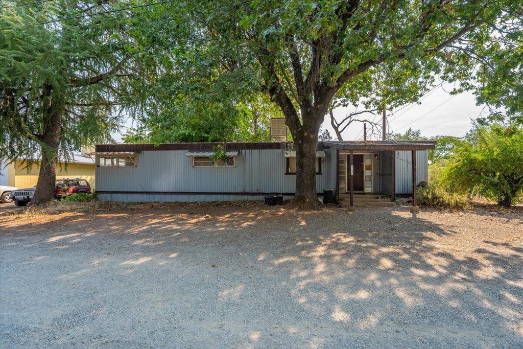 12125 Shaver Lane, Redding, CA 96003