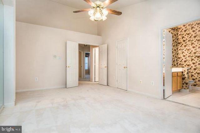 8359 REGAL OAK CT, Springfield, VA 22152
