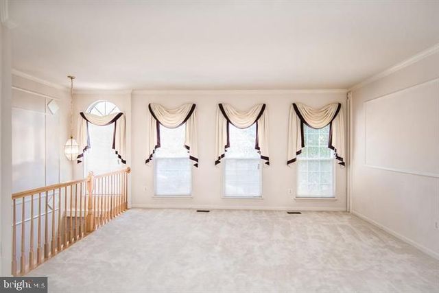 8359 REGAL OAK CT, Springfield, VA 22152