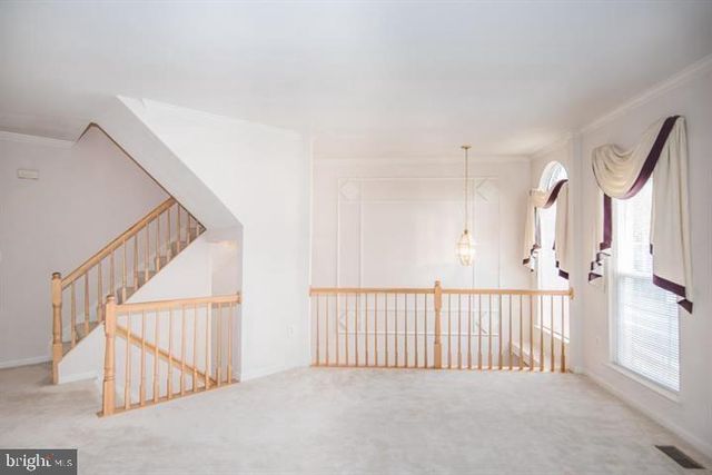 8359 REGAL OAK CT, Springfield, VA 22152