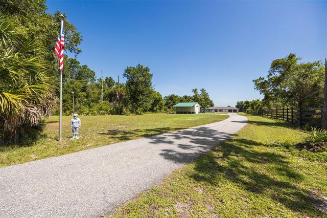 37951 WASHINGTON LOOP ROAD, Punta Gorda, FL 33982