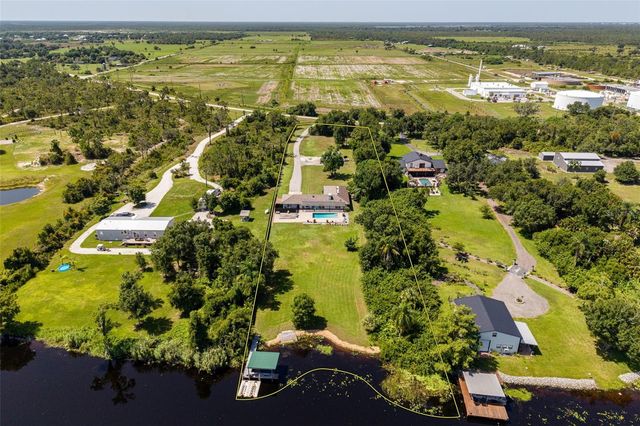 37951 WASHINGTON LOOP ROAD, Punta Gorda, FL 33982
