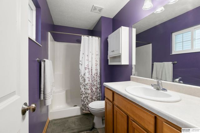 5701 S 96th Street, Lincoln, NE 68526