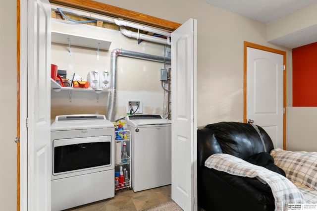 5701 S 96th Street, Lincoln, NE 68526