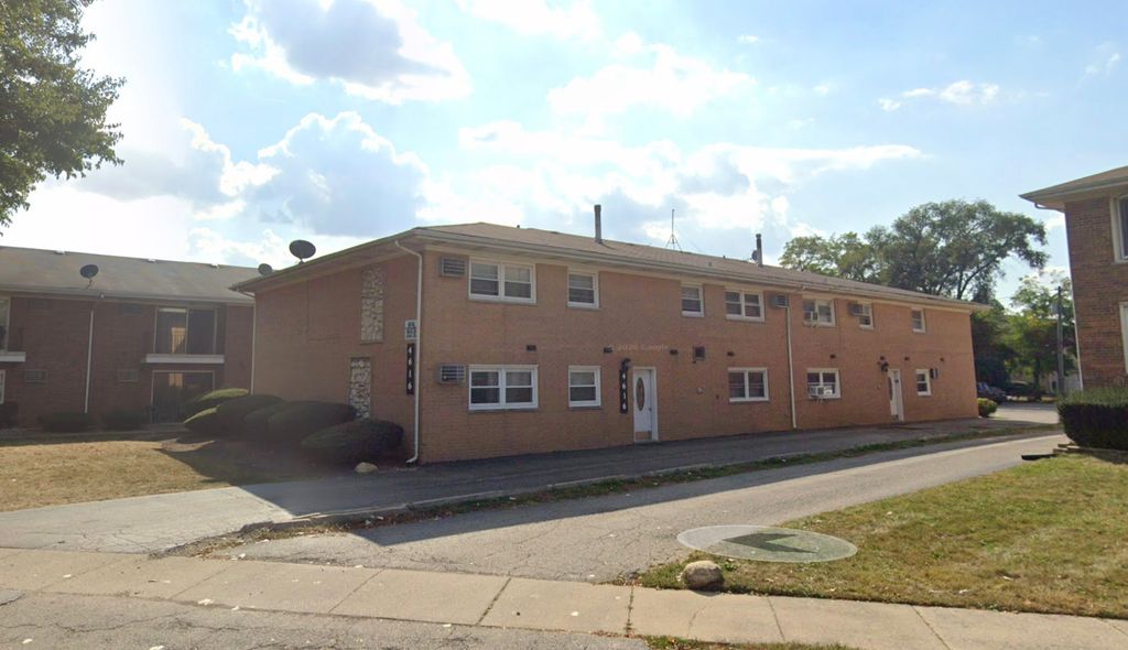 4616 Maple Avenue 1A, Brookfield, IL 60513
