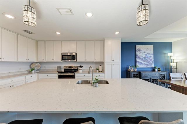 17902 GAWTHROP DRIVE 307, Lakewood Ranch, FL 34211