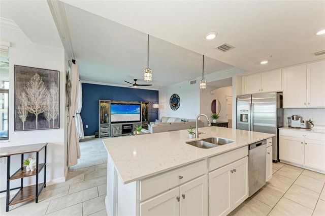 17902 GAWTHROP DRIVE 307, Lakewood Ranch, FL 34211