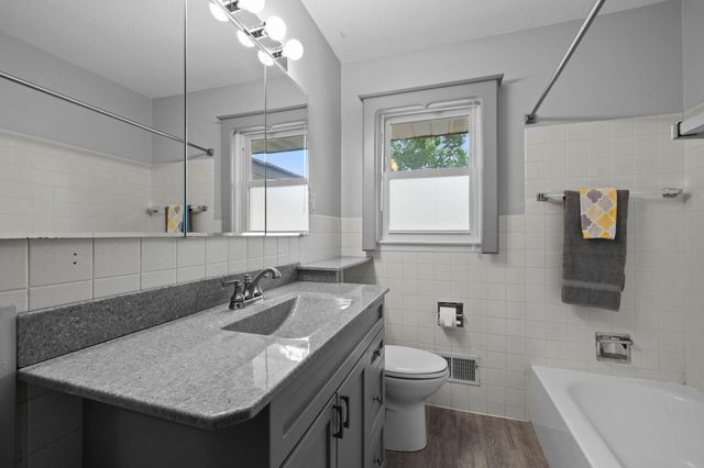 9137 11th Avenue S, Bloomington, MN 55420