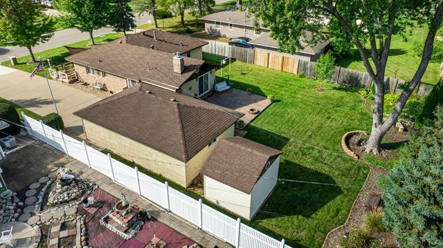 9137 11th Avenue S, Bloomington, MN 55420