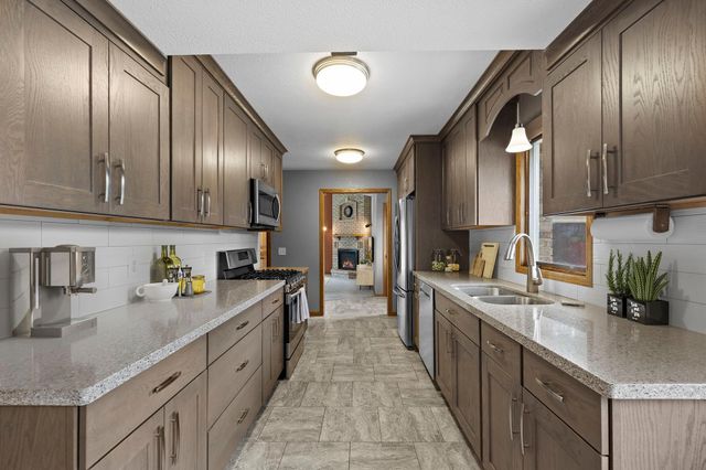 9137 11th Avenue S, Bloomington, MN 55420
