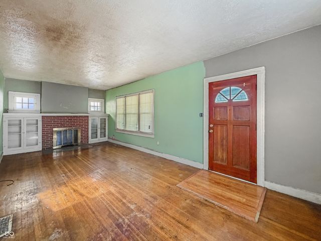 626 N Emerson Avenue, Indianapolis, IN 46219