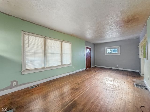 626 N Emerson Avenue, Indianapolis, IN 46219