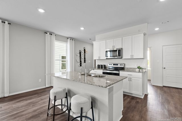 312 Brown Swiss Ridge, Boerne, TX 78006