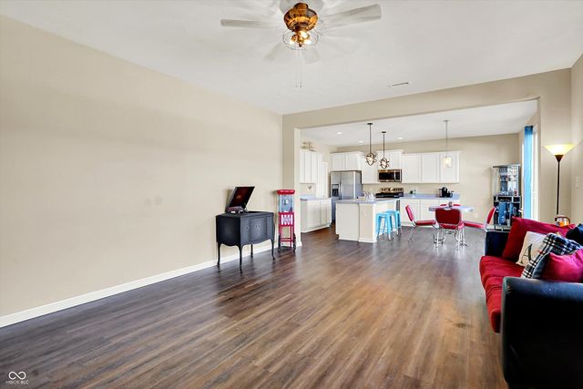 2087 Mach Lane, Franklin, IN 46131