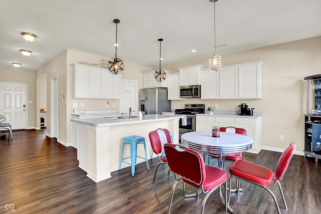 2087 Mach Lane, Franklin, IN 46131