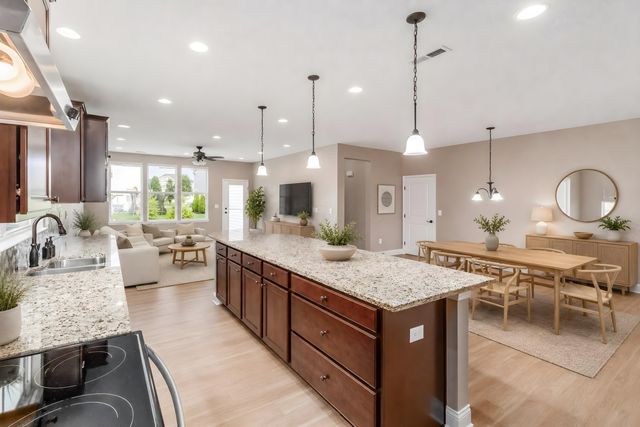 12265 Rooster Tail Drive, Pickerington, OH 43147
