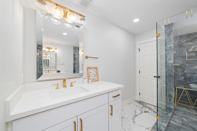 6503 Kury Lane, Houston, TX 77008