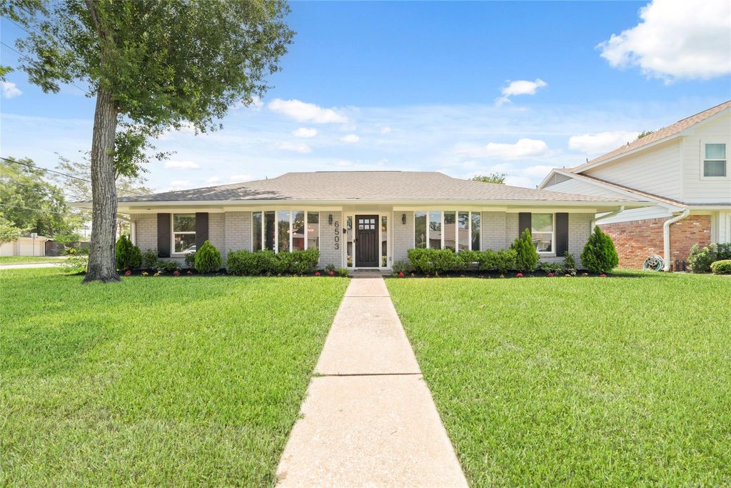6503 Kury Lane, Houston, TX 77008