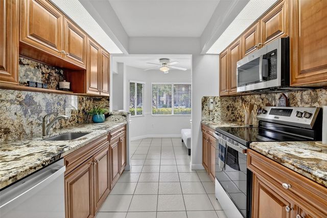 13705 SW 12th Street 103B, Pembroke Pines, FL 33027