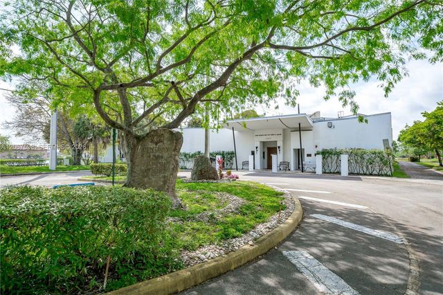 13705 SW 12th Street 103B, Pembroke Pines, FL 33027