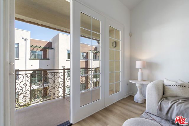 5935 Playa Vista Drive 410, Los Angeles, CA 90094