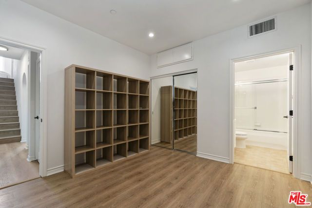 5935 Playa Vista Drive 410, Los Angeles, CA 90094