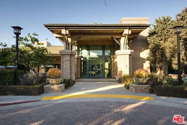 5935 Playa Vista Drive 410, Los Angeles, CA 90094