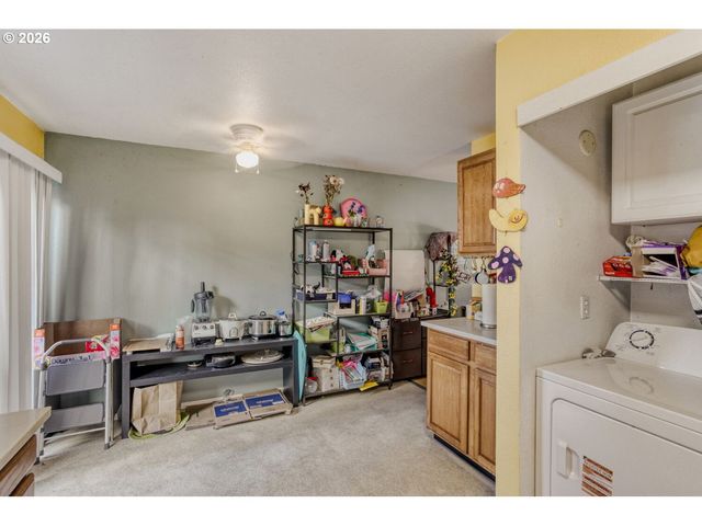 2120 Ne 7TH Ave, Portland, OR 97212