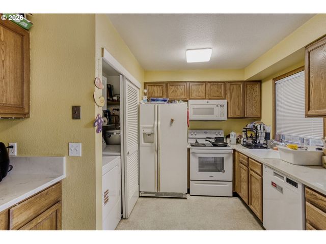 2120 Ne 7TH Ave, Portland, OR 97212