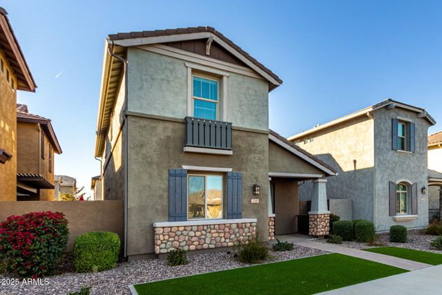 2548 S BETTY Street, Gilbert, AZ 85295