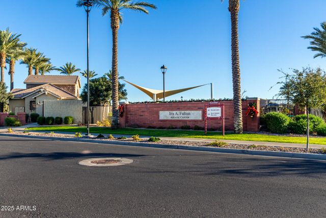 2548 S BETTY Street, Gilbert, AZ 85295