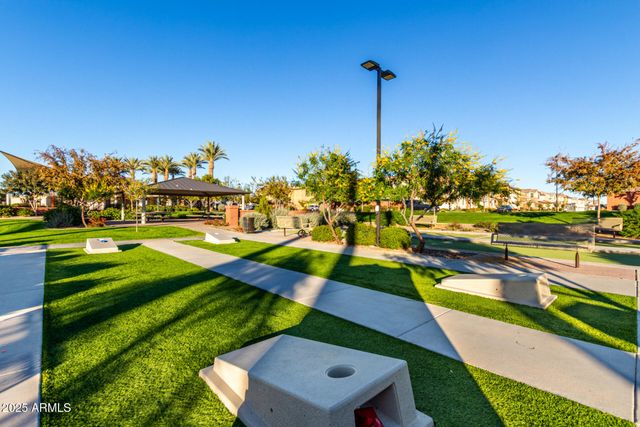 2548 S BETTY Street, Gilbert, AZ 85295