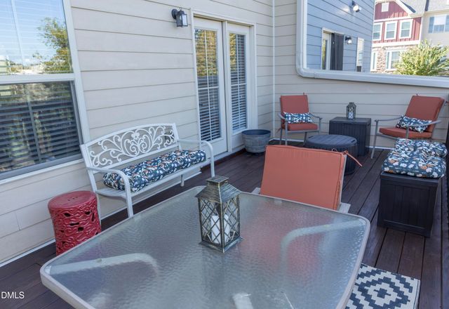 2126 Whitesmith Drive, Apex, NC 27502