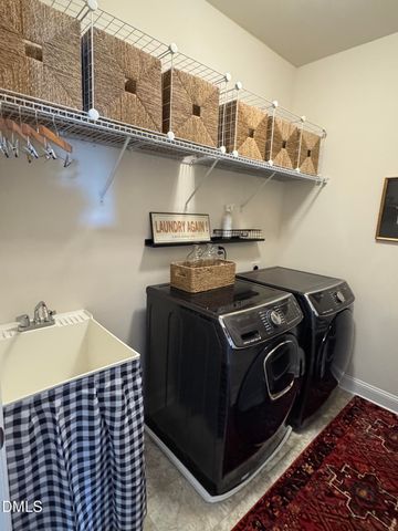 2126 Whitesmith Drive, Apex, NC 27502