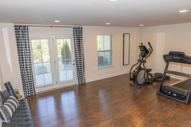 2126 Whitesmith Drive, Apex, NC 27502