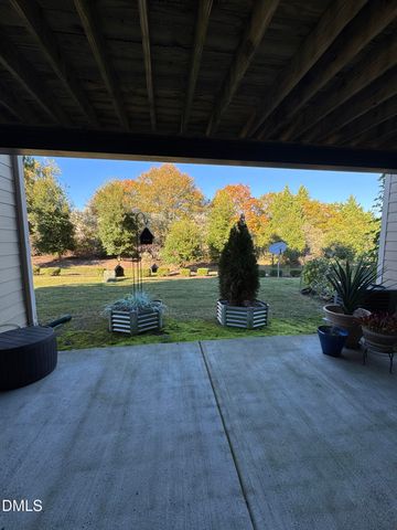 2126 Whitesmith Drive, Apex, NC 27502