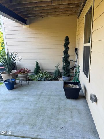 2126 Whitesmith Drive, Apex, NC 27502